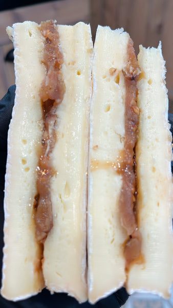 BRIE DE NOËL (180 GR. LA PART)